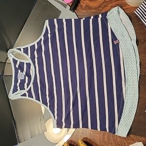 Jane and Bleecker sleepwear top and shorts .new .never worn  szL navy and white
